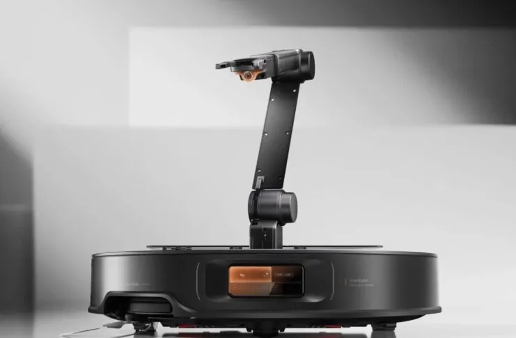 Roborock Saros Z70, in sconto il robot con braccio meccanico per pulire sotto i mobili - macitynet.it