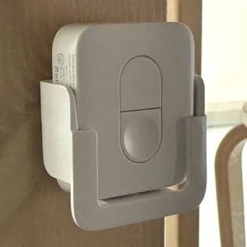 Recensione SwitchBot Bot, attiva cancelli, garage e interruttori senza l’intervento dell’elettricista - macitynet.it