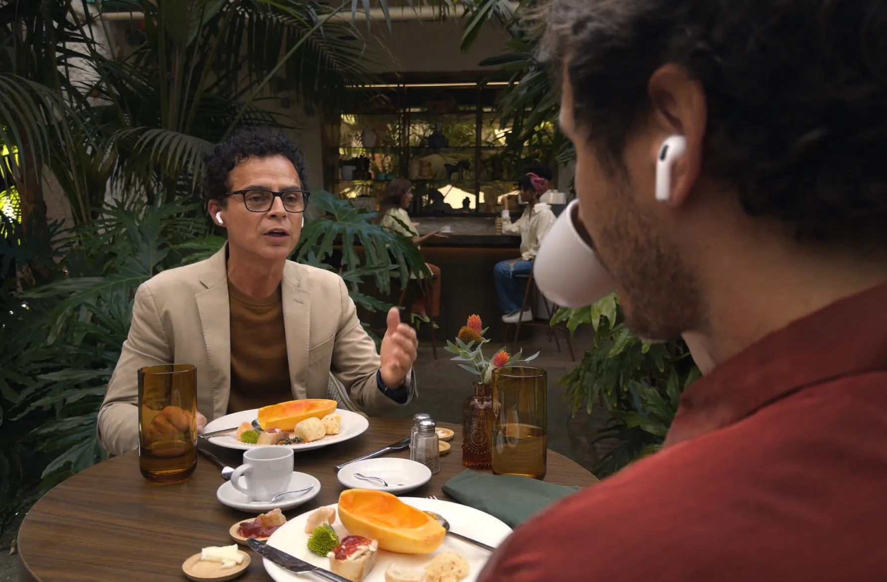 AirPods Pro 3 sono i nuovi auricolari Apple con traduzione in tempo reale - macitynet.it