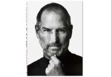 Albert Watson, il fotografo che ha ritratto Steve Jobs e mezzo secolo di celebrità Albert Watson, il fotografo che ha ritratto Steve Jobs e mezzo secolo di celebrità - macitynet.it